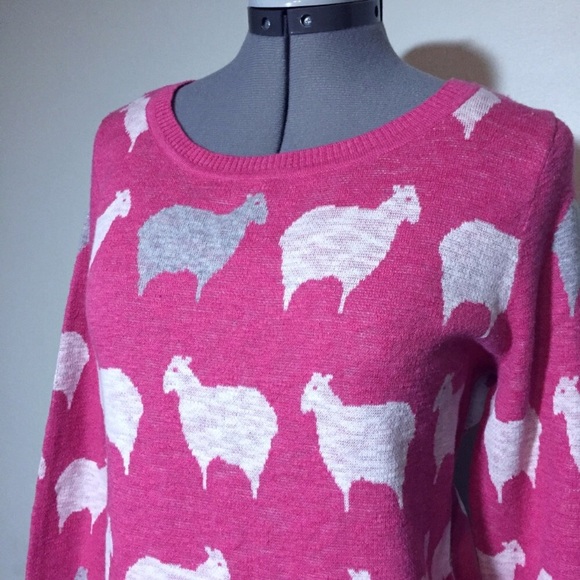 Adorable Mossimo Pink Sheep Sweater Juniors XL - Picture 2 of 4